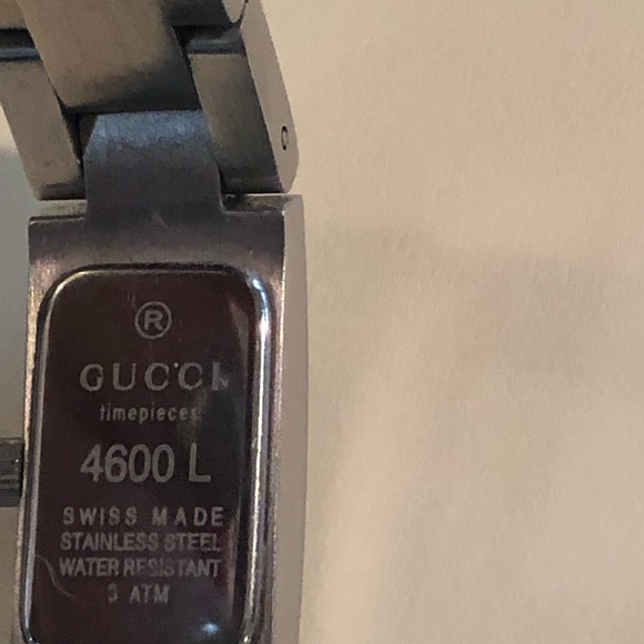 Gucci-4600L-mother-of-pearl-  Gucci Diamond Stainless Steel Watch (4600L)